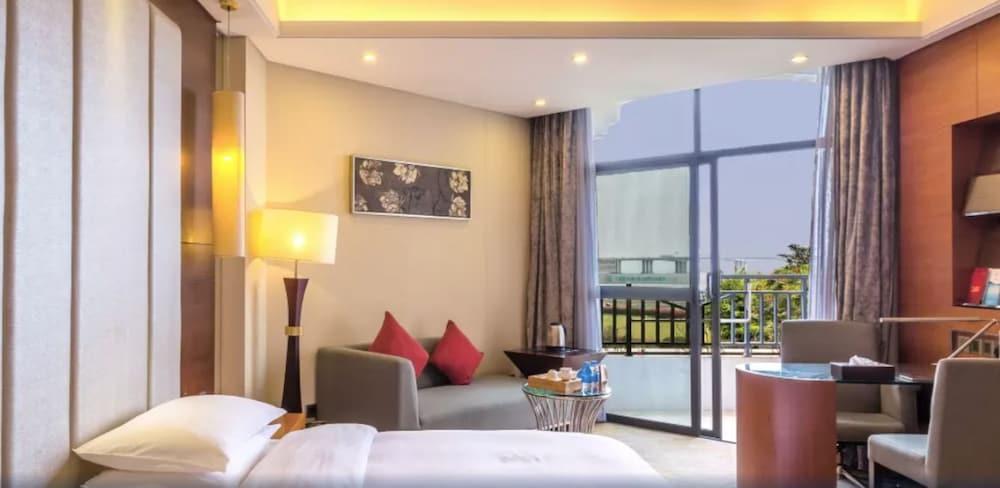 Wanda Realm Xiamen North Bay Hotel Екстериор снимка